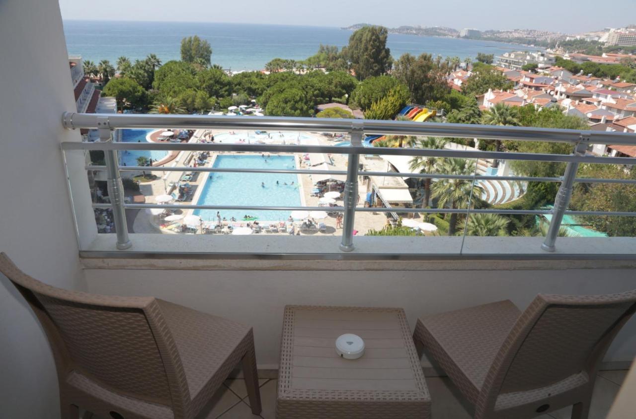 Batihan Beach Resort&Spa - 24H All Inclusive Kusadasi Bagian luar foto