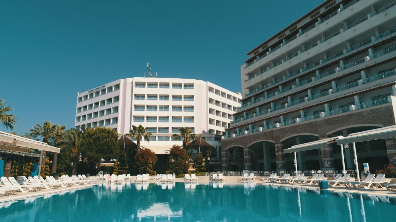 Batihan Beach Resort&Spa - 24H All Inclusive Kusadasi Bagian luar foto