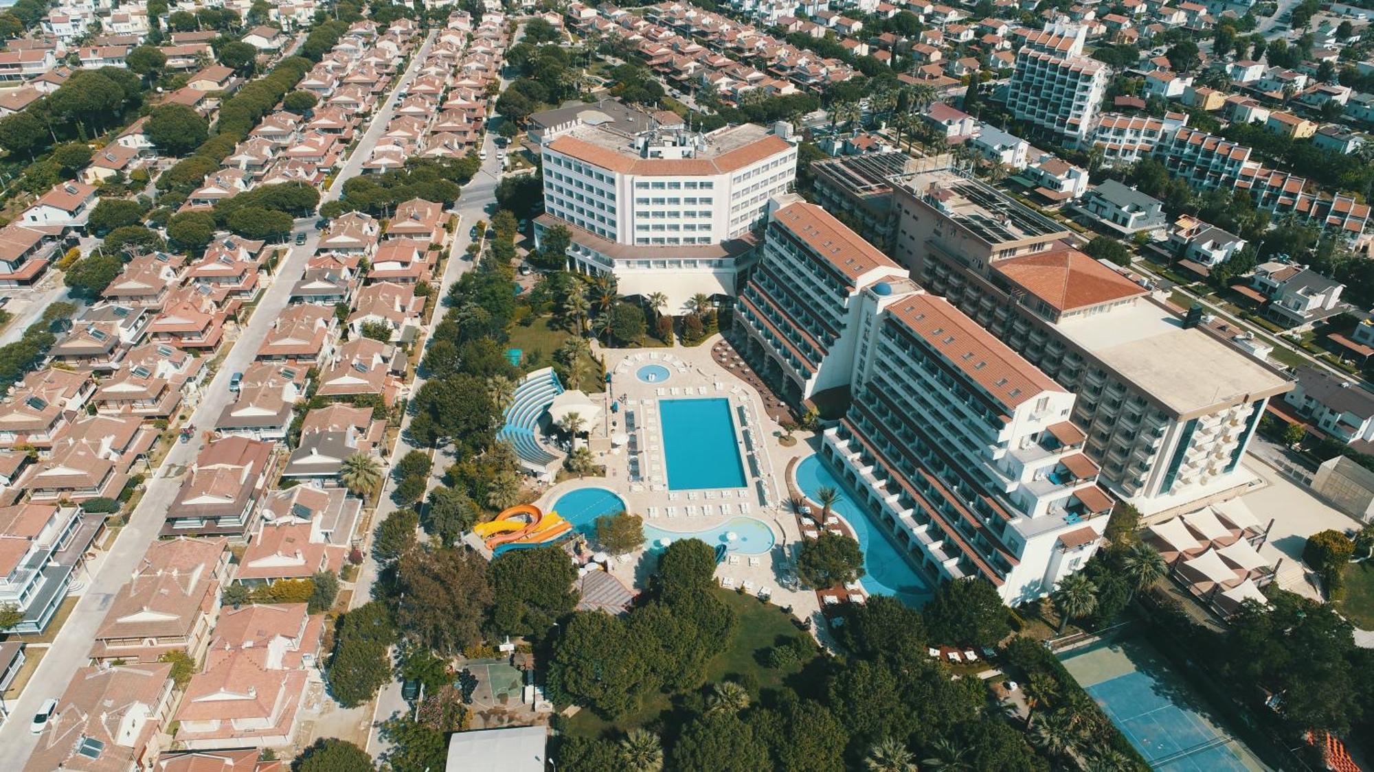 Batihan Beach Resort&Spa - 24H All Inclusive Kusadasi Bagian luar foto