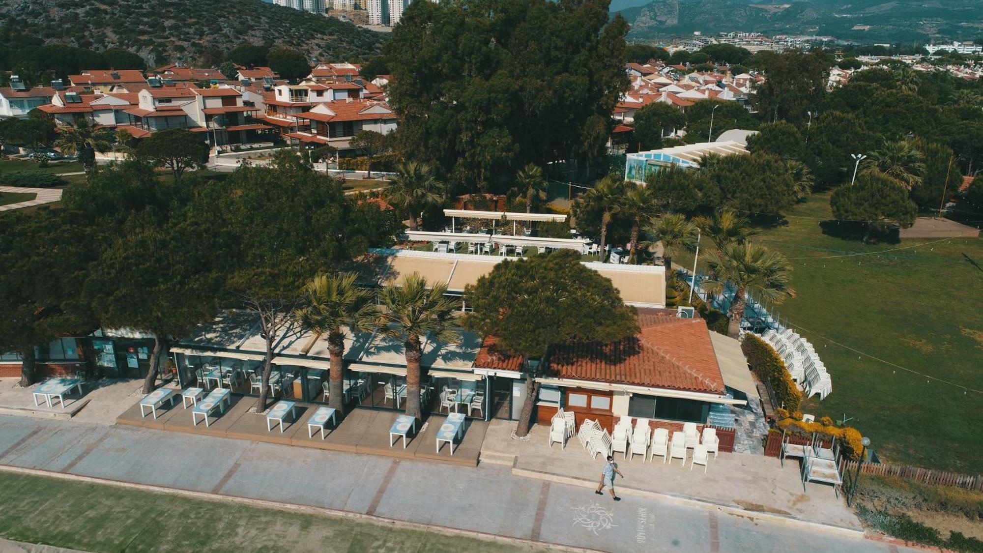 Batihan Beach Resort&Spa - 24H All Inclusive Kusadasi Bagian luar foto
