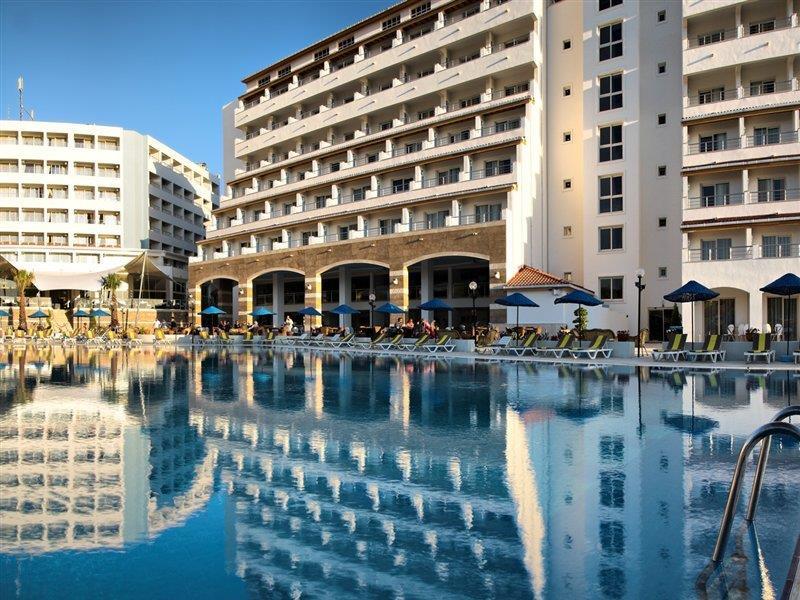 Batihan Beach Resort&Spa - 24H All Inclusive Kusadasi Bagian luar foto